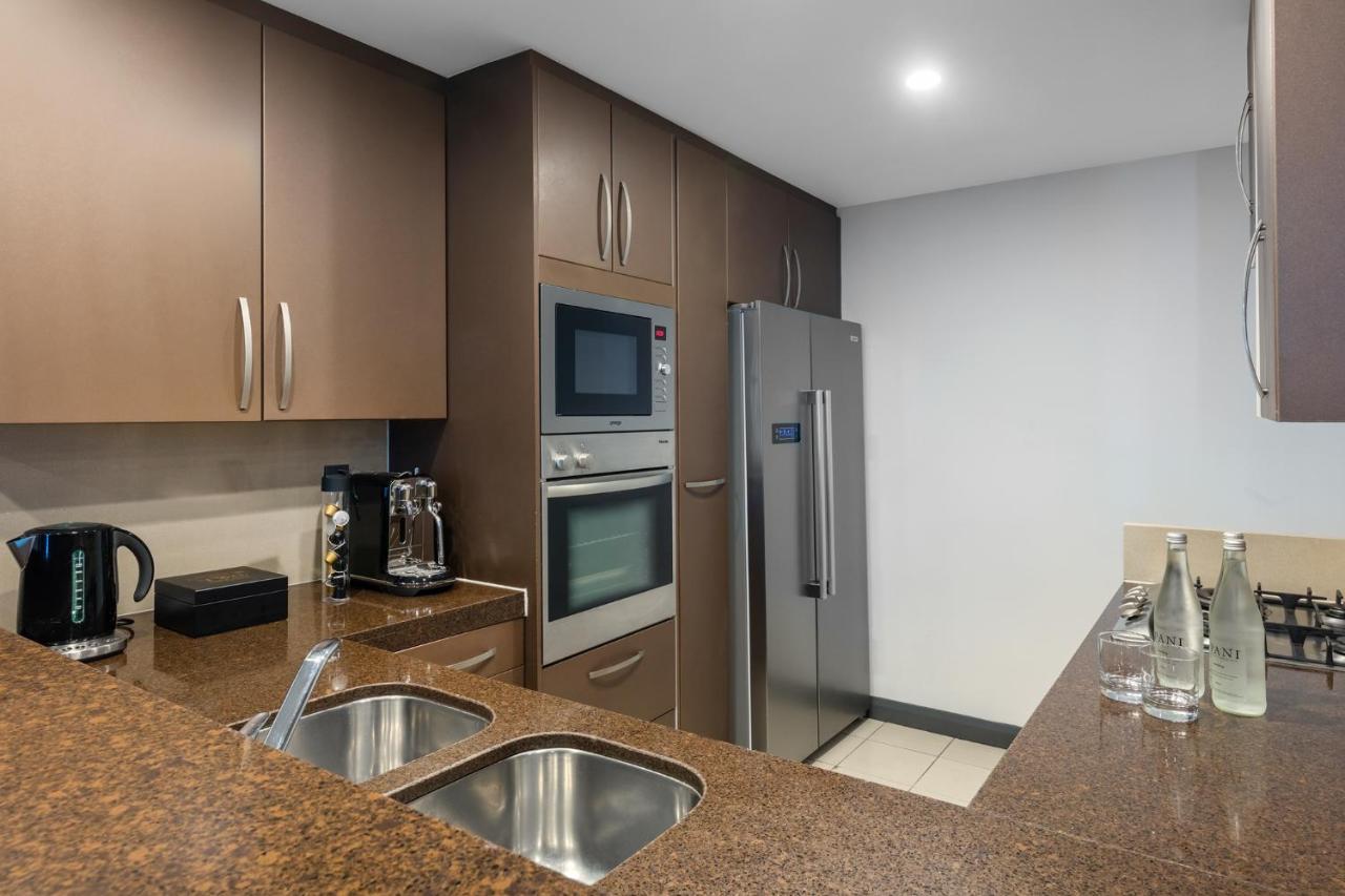 Meriton Suites World Tower, Sydney Esterno foto A kitchen in a serviced apartment