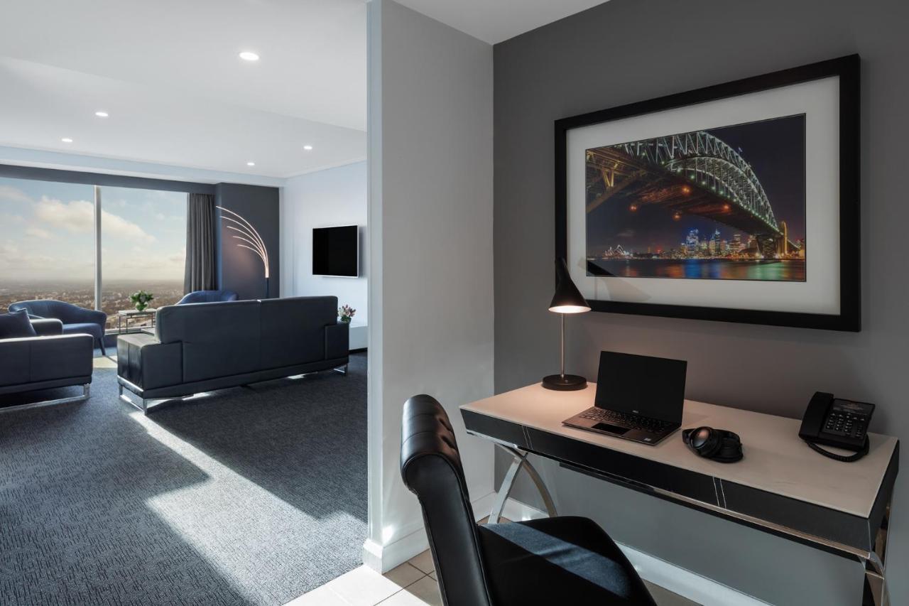 Meriton Suites World Tower, Sydney Esterno foto The interior of a typical apartment