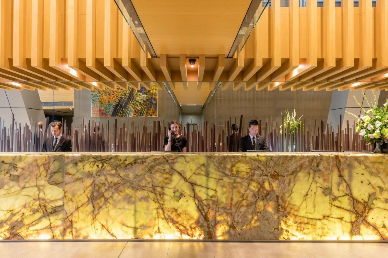 Meriton Suites World Tower, Sydney Esterno foto The lobby of the hotel